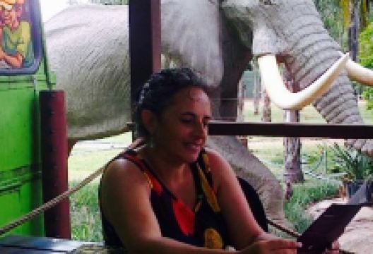 The Bus Stop Arts & Crafts & Coffee Shop美食图片