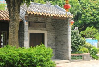 佛山一日游【团建定制/美食/古典园林/岭南水乡/骑楼长街】【[清晖园] 南方古典园林艺术的杰作、被誉为广东四大名园之一】