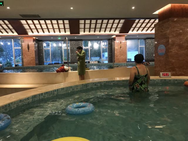 시펑(식봉) 온천