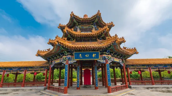 劉邦斬蛇碑