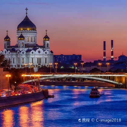 莫斯科基督救世主大教堂+麻雀山+阿尔巴特街一日游
