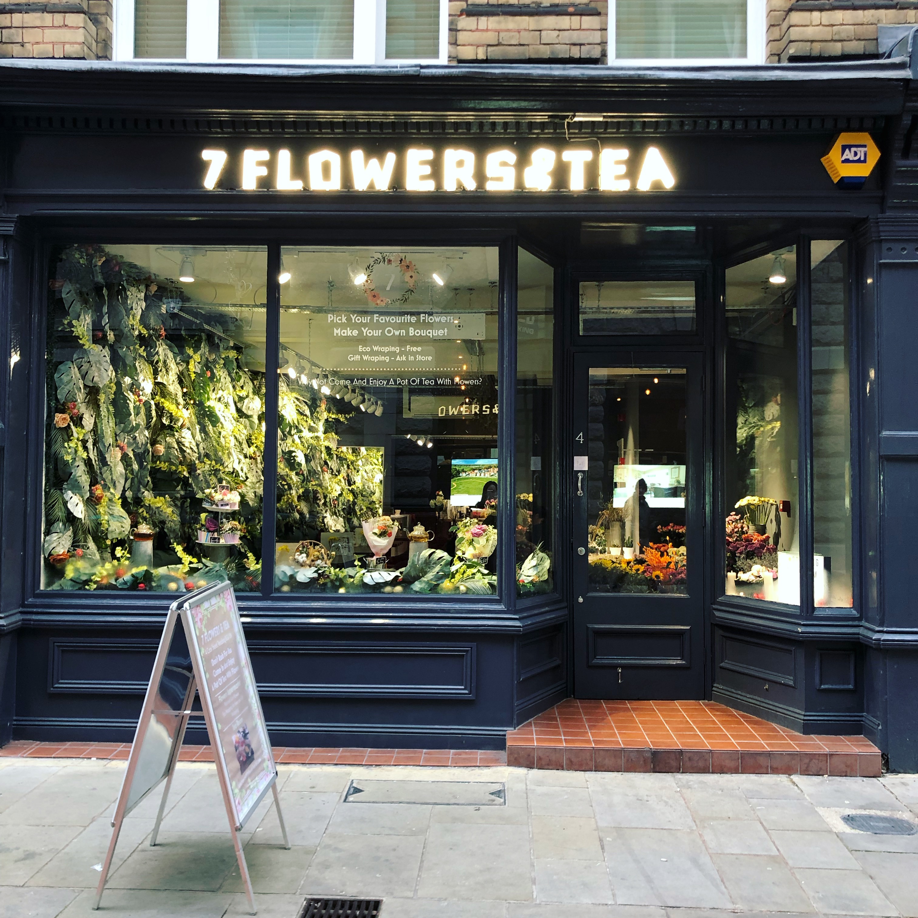 7 Flowers & Tea餐厅图片