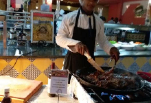 Sabores Restaurant美食图片