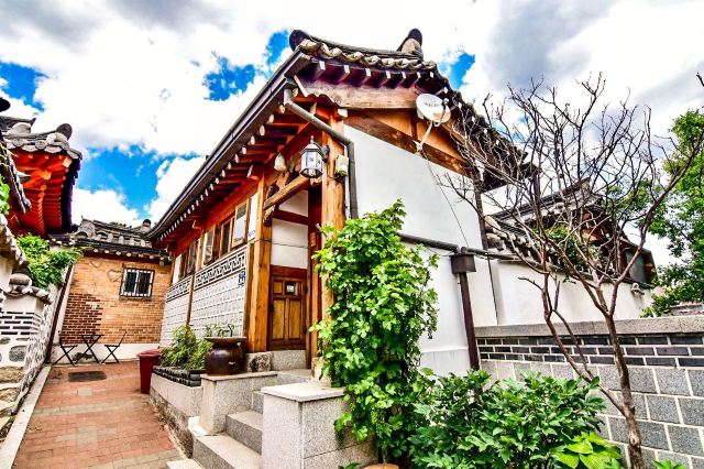 Bukchon Hanok Village
