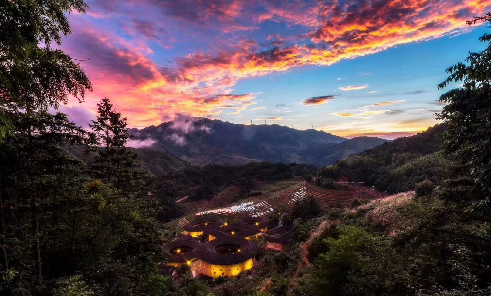 南鑫饭店餐厅图片