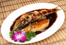 杭州美食图片-西湖醋鱼