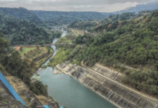 鲤鱼潭水库景点图片
