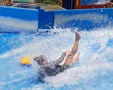 Surf House Phuket - Patong Beach