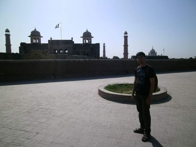 Badshahi Mosque