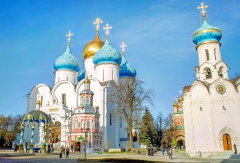 俄罗斯莫斯科州莫斯科谢尔吉耶夫+谢尔盖圣三一修道院一日游【中文向导，带您走进莫斯科金环小镇；】