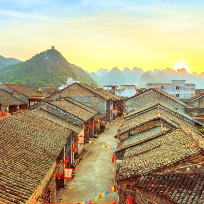 柳州香桥岩溶地质公园+中渡古镇一日游【拼小团/私家团可选】