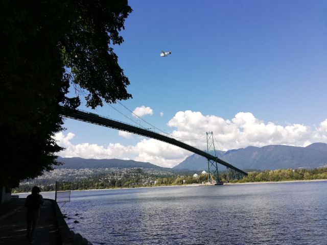 獅門大橋