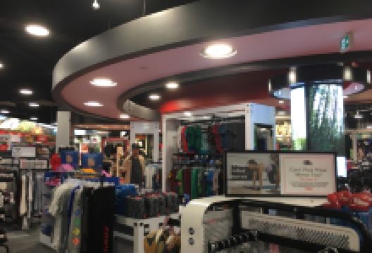 Sport Chek购物图片