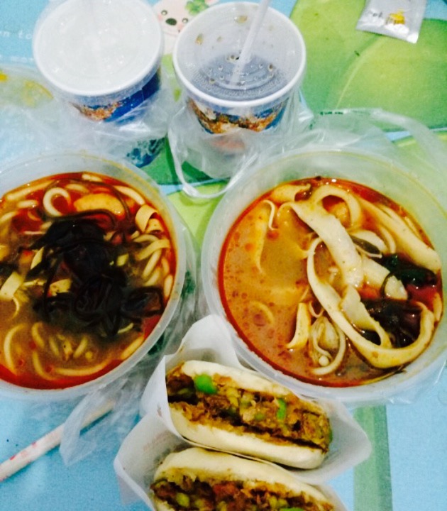 户大姐土豆粉(华百购物中心店)餐厅图片