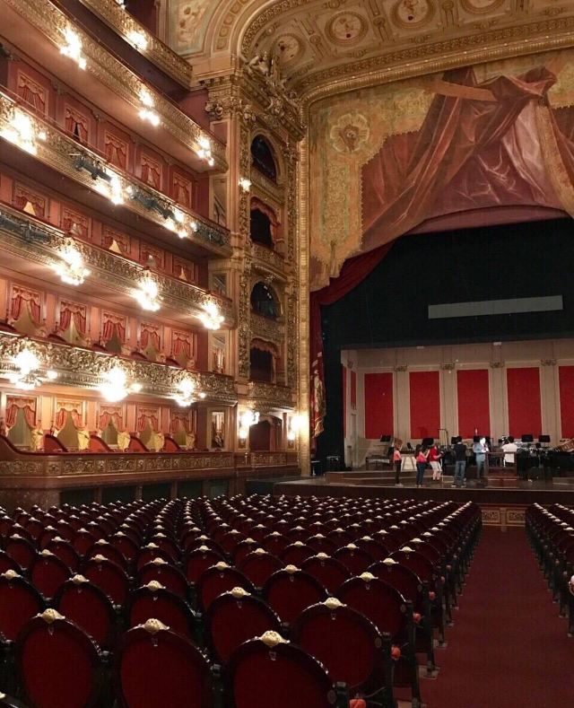 Teatro Colón