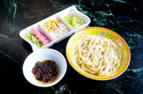 那家小馆人均消费