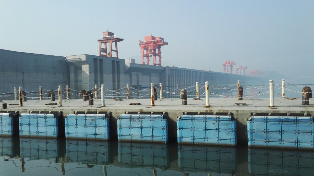 长江三峡之…升船机，三峡大坝。