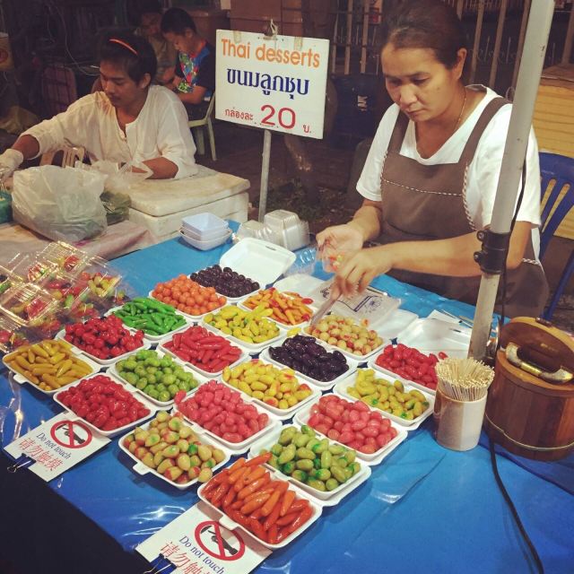 Saturday Night Market Walking Street