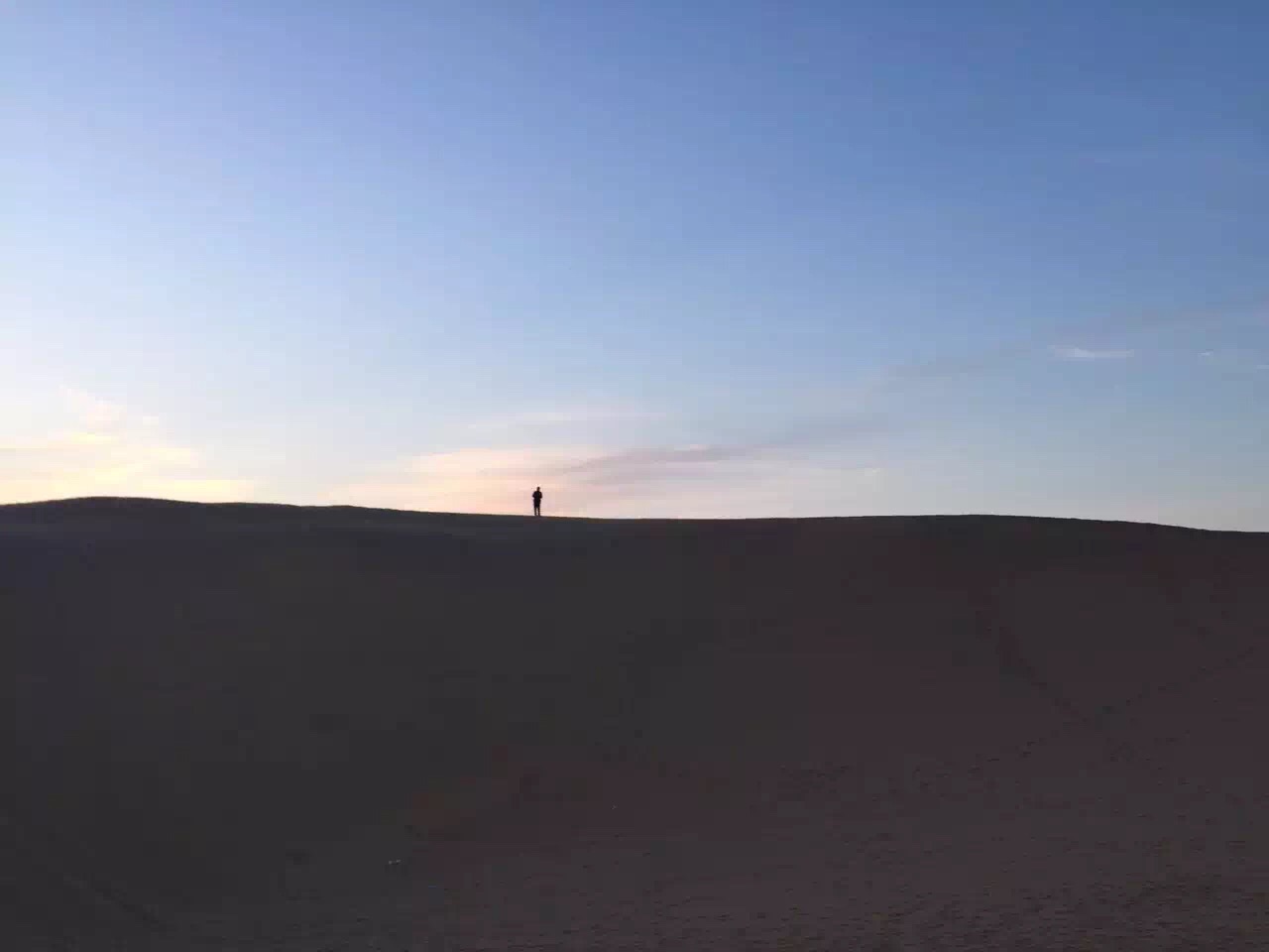 2016年4月3日库布齐沙漠等日落，没等到