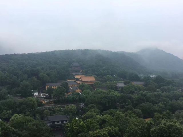 뇌봉탑
