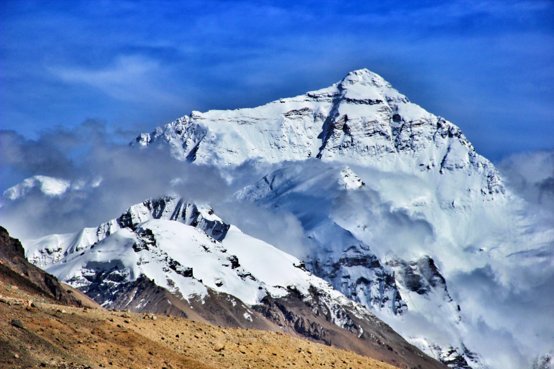 初探珠峰大本营，在海拔5200米仰望8844
