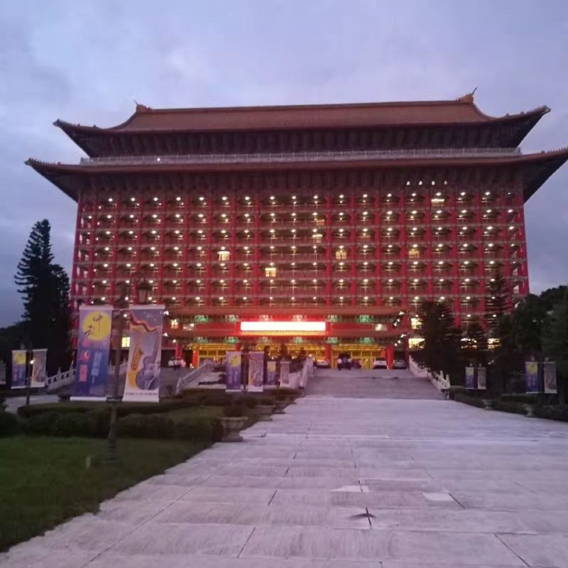 Grand Hotel Tickets Deals Reviews Family Holidays - 