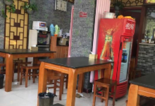 大冒鲜极致麻辣烫(总店)美食图片
