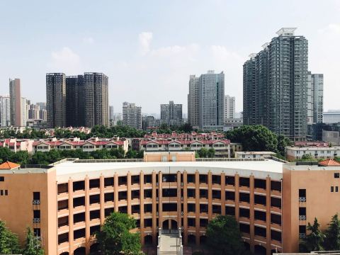 麦当劳(西安雁塔路店)