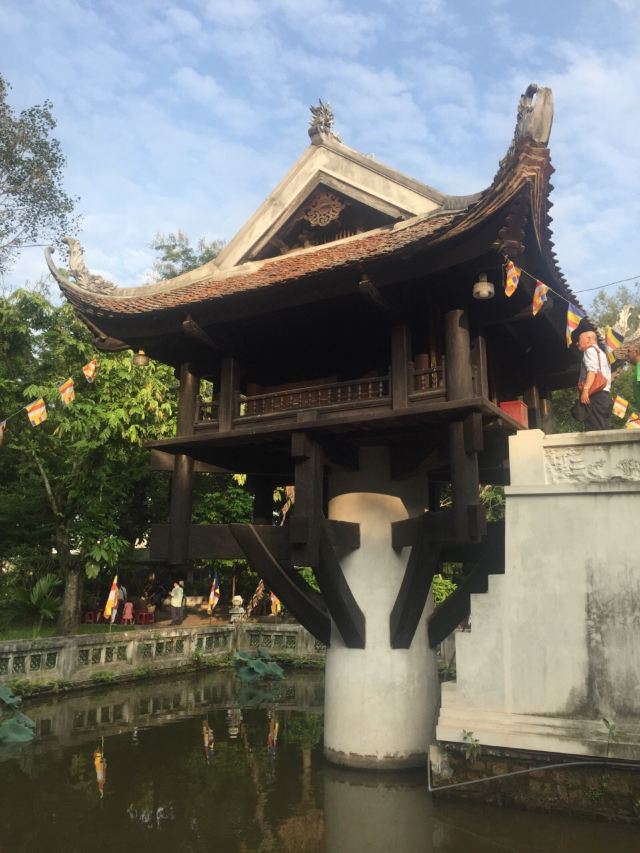 한기둥 사원