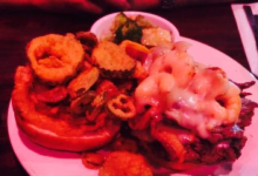 Wing and Fish Company美食图片