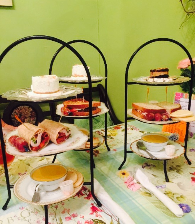 Villiage Tea Room and Gift Shoppes餐厅图片