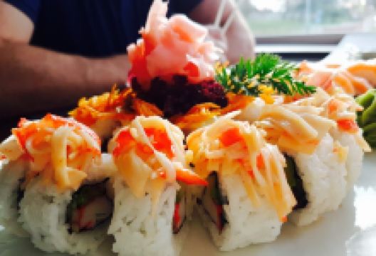 Sakura Sushi美食图片