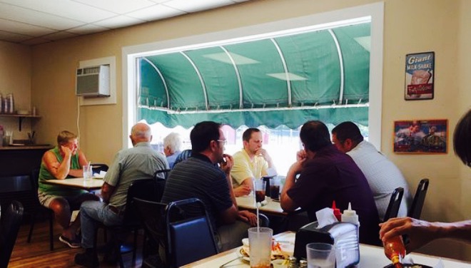 The Village Diner餐厅图片