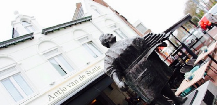 Brasserie-Hotel Antje van de Statie餐厅图片