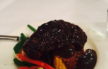 The Alpine Hotel Restaurant Cooma餐厅图片