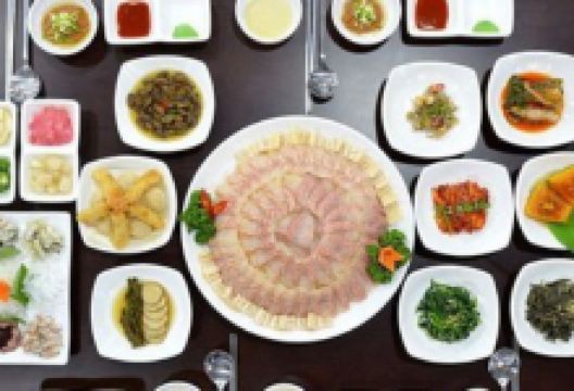 Jang Sashimi Port Restaurant美食图片