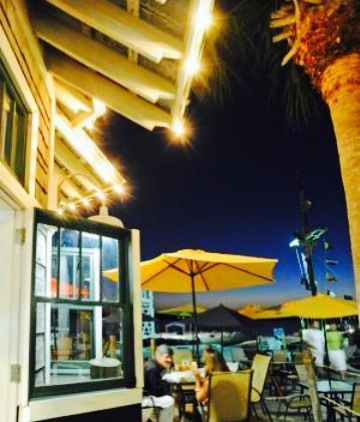 Marina Bar & Grill餐厅图片