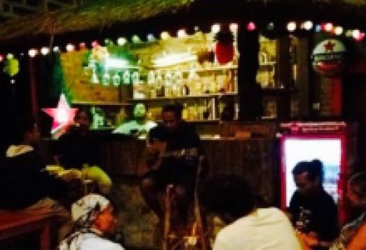 Ricky's Bar (RNB)美食图片