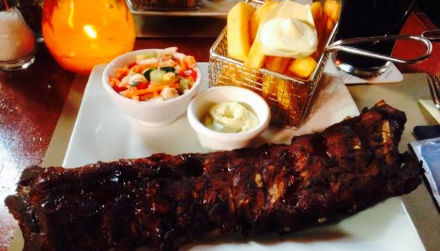 Eet en Bierencafe De Beiaard