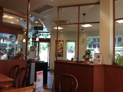 Mos Burger Izuka Kayanomori餐厅图片