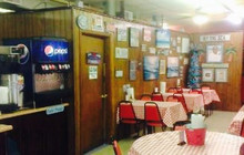 Mikes Paradise BBQ & Grill餐厅图片