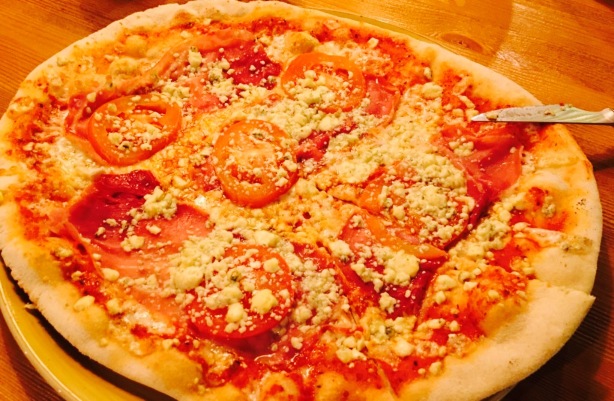 Classic Pizza餐厅图片