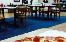 Lloyd's Pizzeria