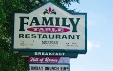 Family Table Restaurant餐厅图片