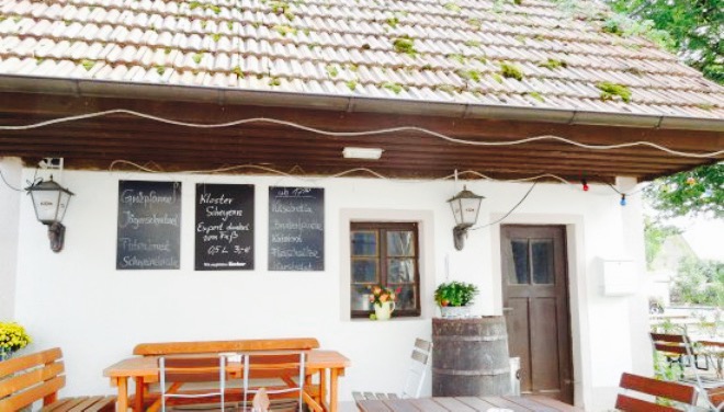 Gasthof "Zum Hirschen"餐厅图片