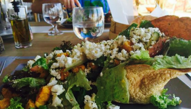 Elaionas Restaurant餐厅图片