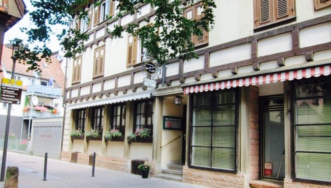 Altstadtkneipe Rocklorebäck餐厅图片