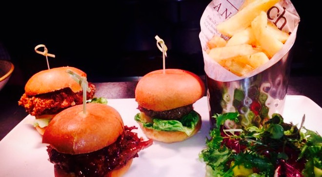 Palomo Cafe and Bistro餐厅图片