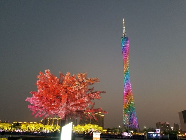 Guangzhou Tower Ferris Wheel