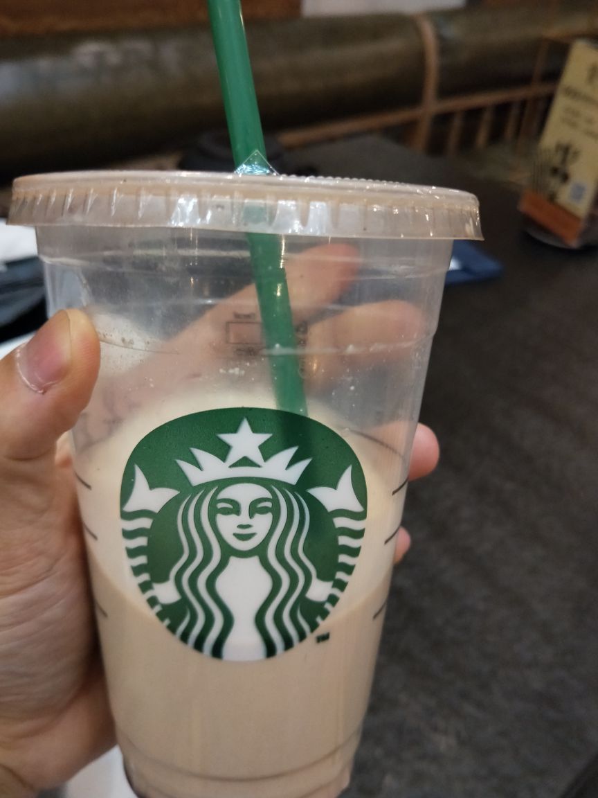 Starbucks Gyeongju Bomunro DT餐厅图片